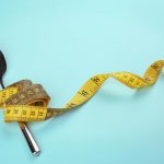 Suveks kaalu langetamiseks peate need 11 toidnet oma dieedist välja